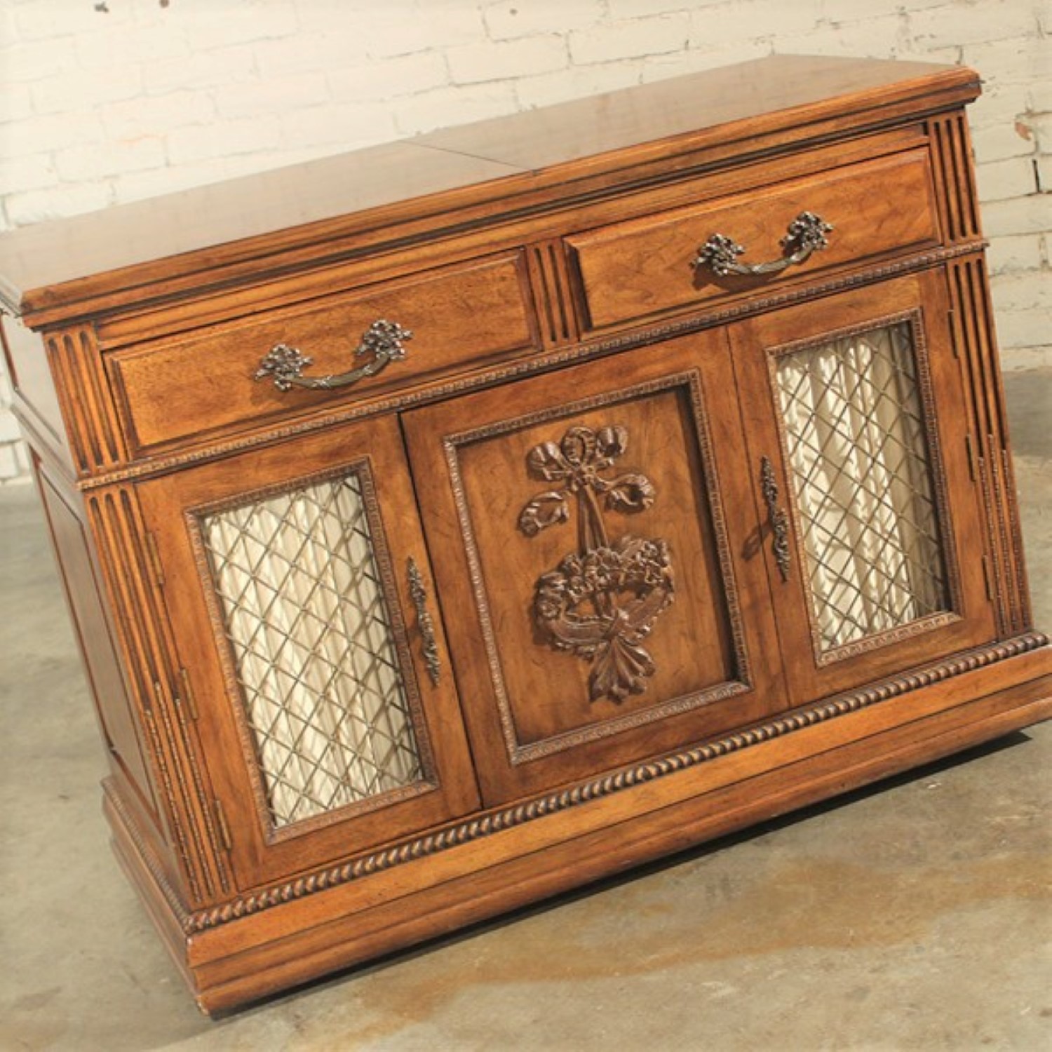 Vintage Davis Cabinet Company Server Or Dry Bar Warehouse414 Vintage Davis Cabinet Company Server Or Dry Bar